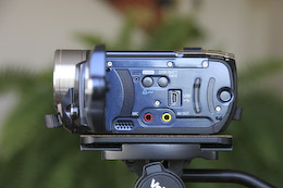Canon FS100