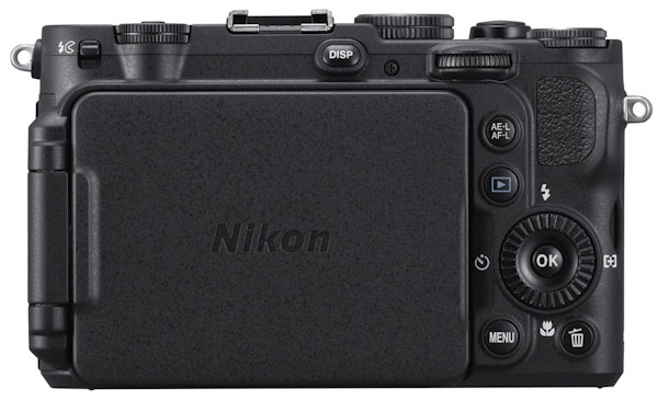 Nikon P7700