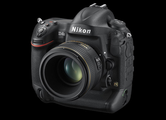 Nikon D4s