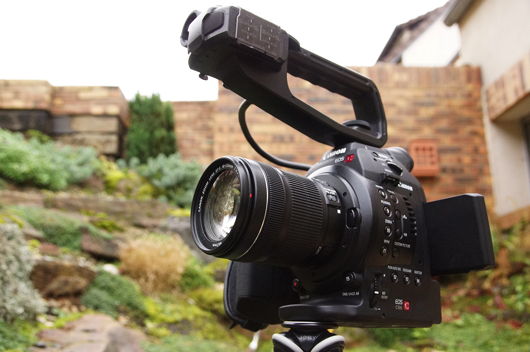 Eos C100