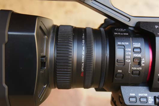 HC-X20 objectif