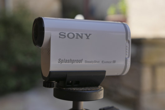 caméra seule HDR-AS200V