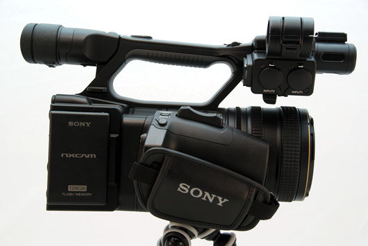 Sony HXR-NX5 - AVCHD