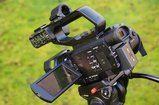 PXW-X70