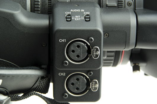 Canon XF300 / XF305