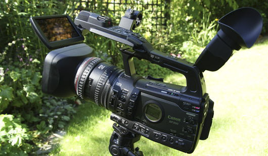 Canon XF300 / XF305