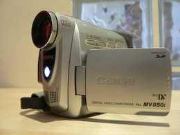 Canon MV850i