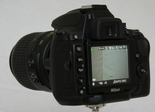 test Nikon D5000
