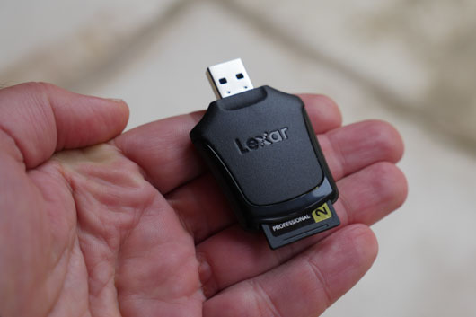 lecteur lexar carte