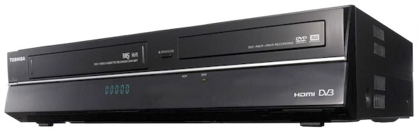 Toshiba RDXV 50KF / Toshiba DVR 80KF - Test - Le biplatine VHS, DVD et  disque dur - MAGAZINEVIDEO